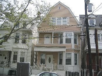 2nd image of 41 N 6th St