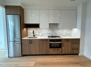 29 Huron St #3W, Brooklyn, NY 11222