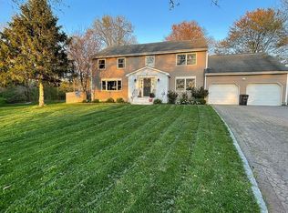 35 Vickies Pl, Millington, NJ 07946