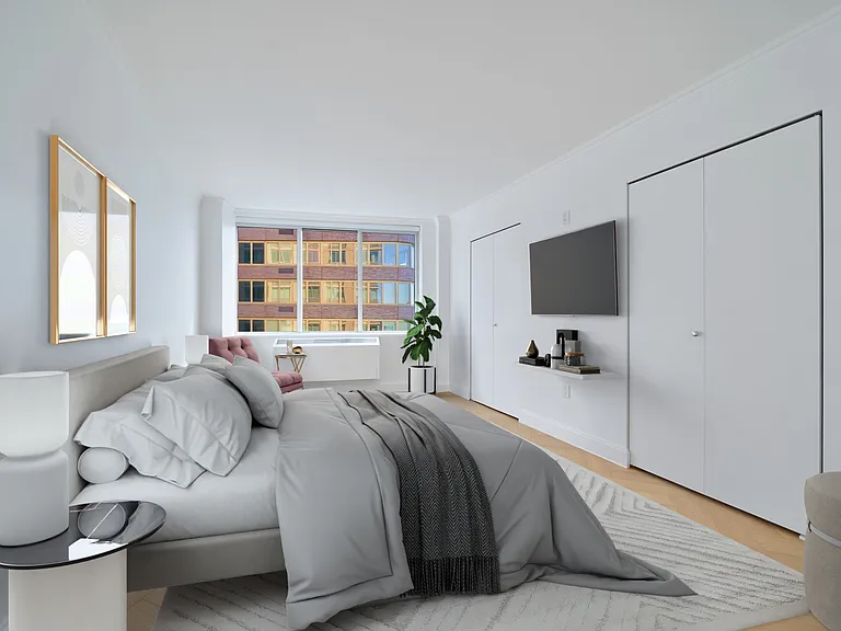 160 Riverside Blvd #14S — Photo 15