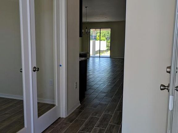 3rd image of 14311 Italia Dr