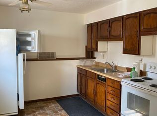 1524 9th Ave S #4, Fargo, ND 58103