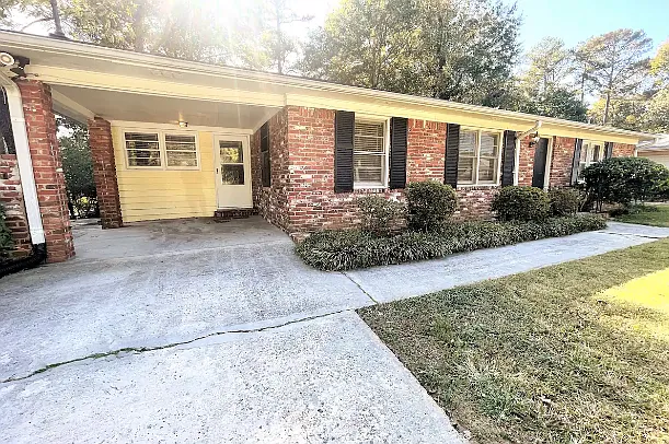 2158A Lower Roswell Rd — Photo 24