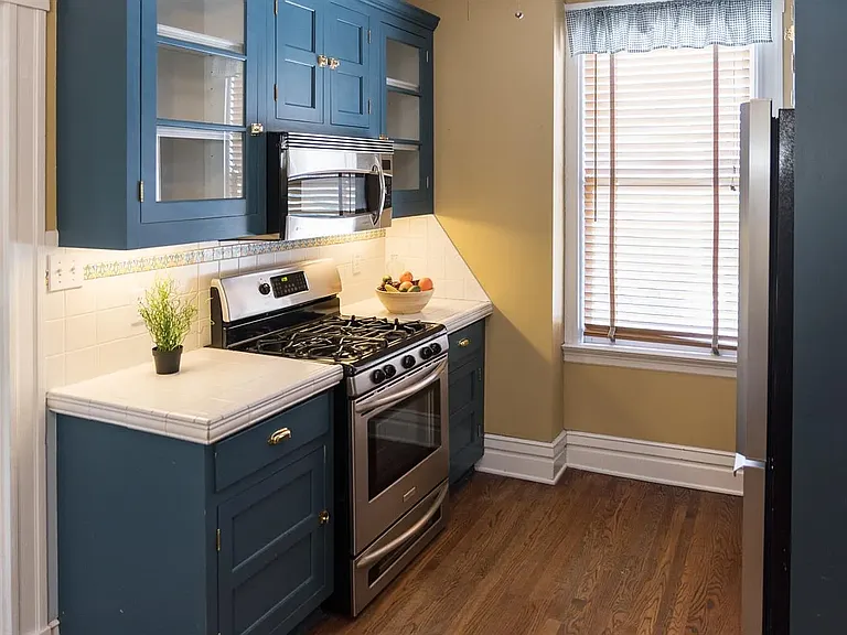 401 McAlpin Ave #A — Photo 7