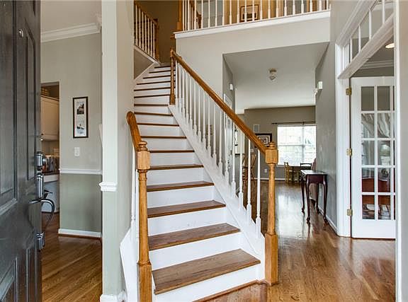 3rd image of 5712 Traceside Dr