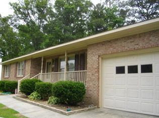 2110 Longview Dr E, Wilson, NC 27893