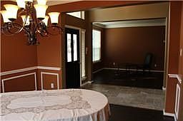 4th image of 2710 Arrowhead Creek Ln