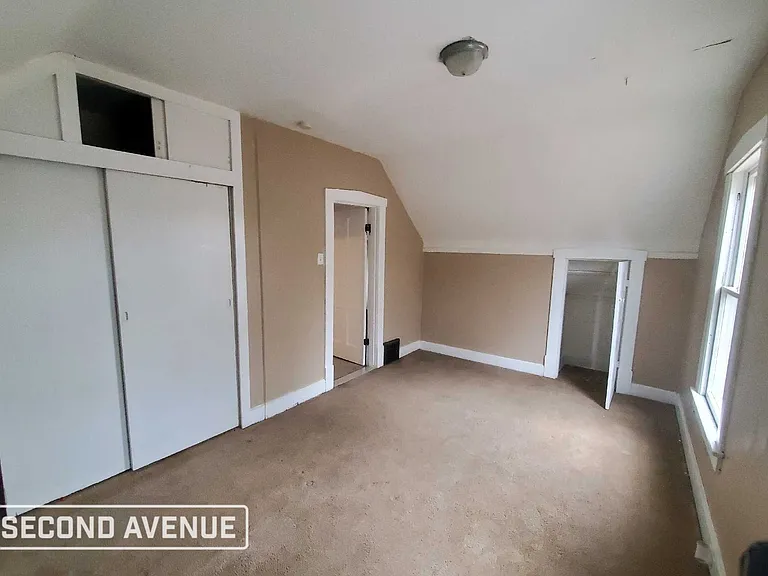 401 N Douglas Ave — Photo 8