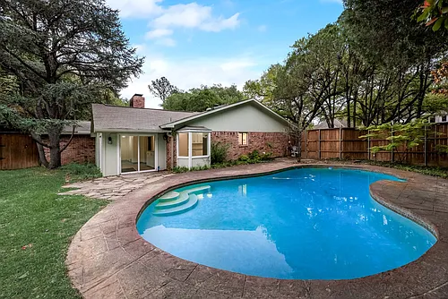 3940 Dalgreen Cir Photo 1