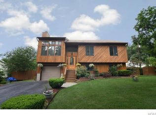 1 Montrose Point Rd, Montrose, NY 10548