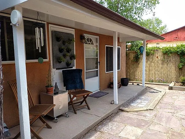 604 Salazar St #A — Photo 2