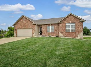 31 Claybrooke Ct, Troy, IL 62294