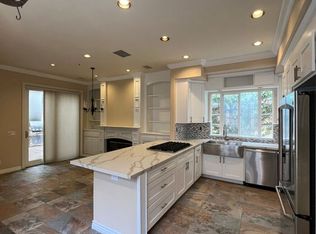 207 22nd St, Huntington Beach, CA 92648