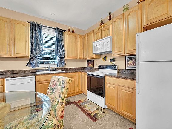 5th image of 509 Walnut St