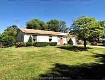 1st image of 608 S Dogwood St