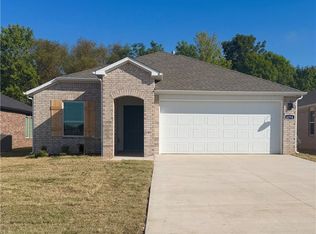 4234 Tulip Ave, Springdale, AR 72764