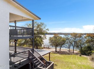 4427 Leisure Lakes Dr, Chipley, FL 32428