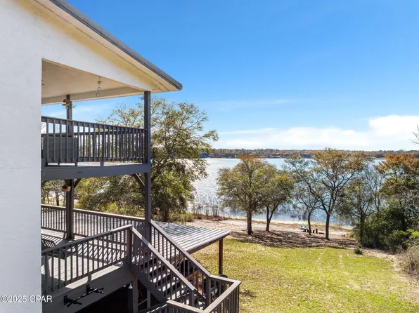 4427 Leisure Lakes Dr, Chipley, FL 32428