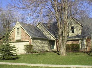 7623 N Pinesprings West Dr, Indianapolis, IN 46256
