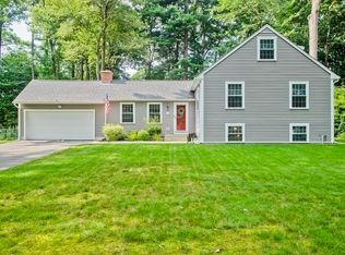 68 N Circle Dr, East Longmeadow, MA 01028