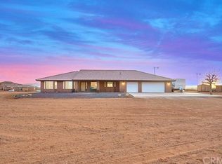 24177 Flint Rd, Apple Valley, CA 92307