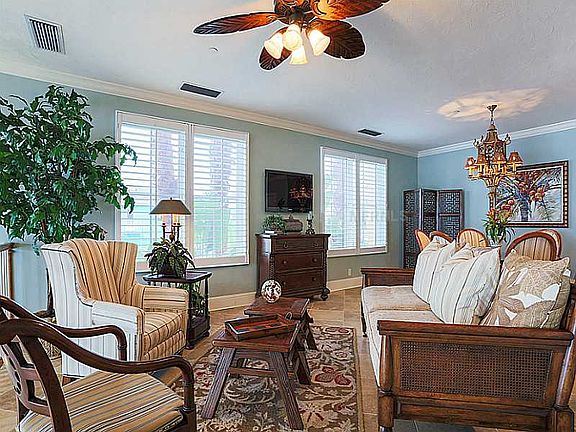 5th image of 505 Mandalay Ave APT 45