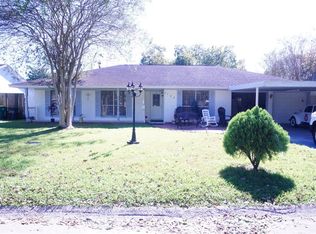 2103 Cedar Brake St, Baytown, TX 77520