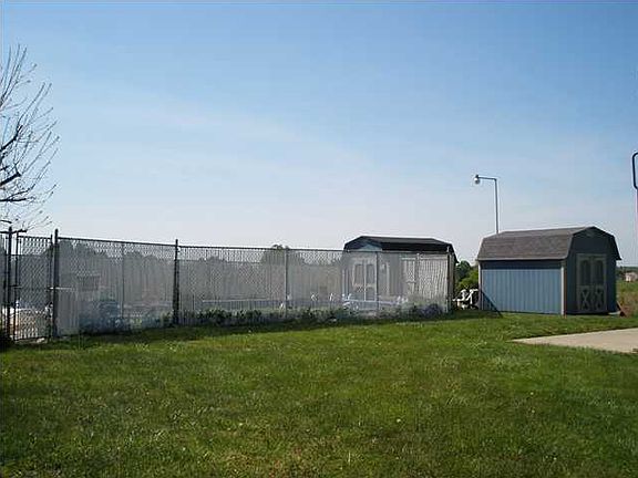 3rd image of 10642 E 125 S