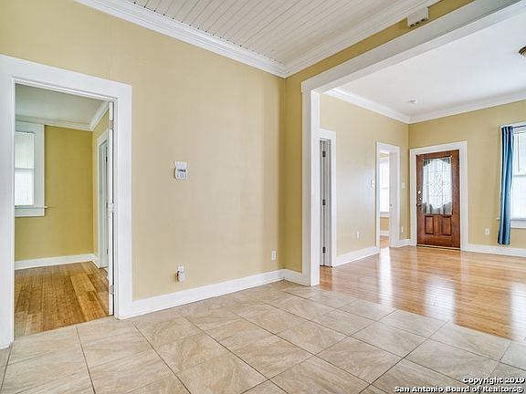 5th image of 811 Gillespie St