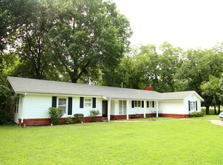 1412 Willow Rd, Pryor, OK 74361