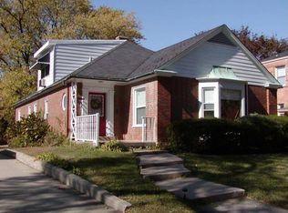 11556 S Oakley Ave, Chicago, IL 60643
