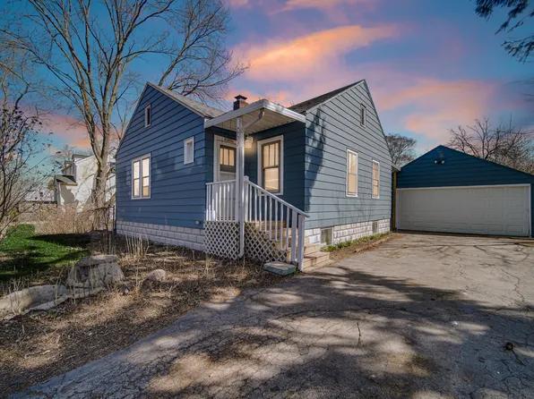 7703 Marshall St, Merrillville, IN 46410