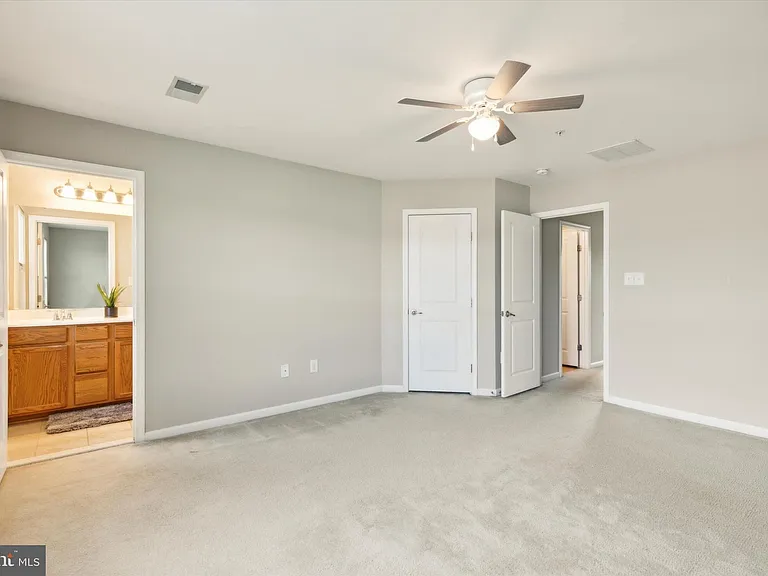 113 Raven Ct — Photo 16