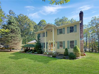 3172 Woodcrest Ave, Effort, PA, 18330