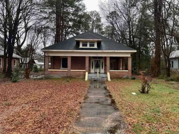 389 College Blvd, Grenada, MS 38901