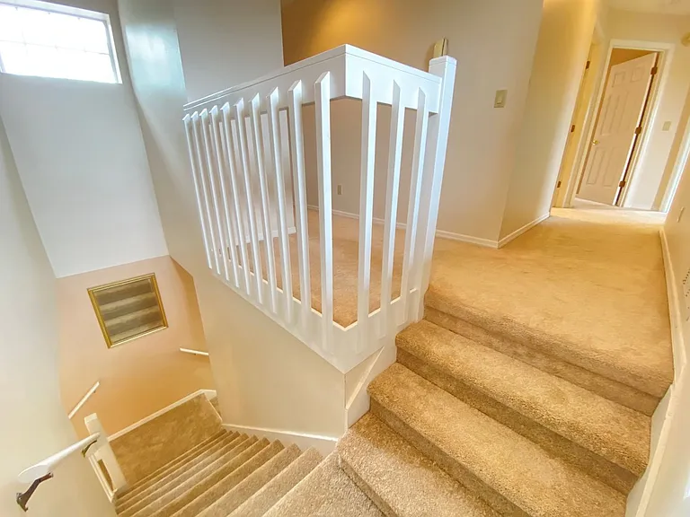 3708 Molona Dr — Photo 32