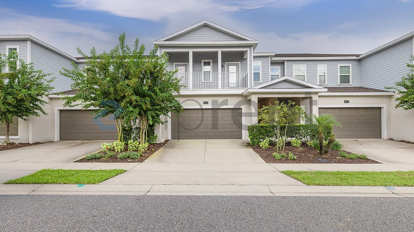 3 bed, 2.5 bath, 2006 sqft, $2,900 — Photo 1