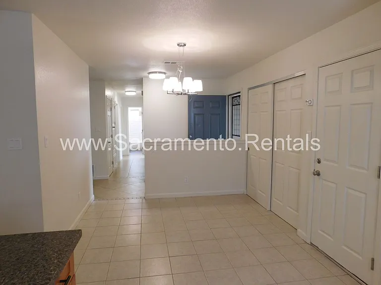 101 Kennelford Cir — Photo 6