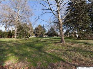 15 Buttonwood Ln E, Rumson, NJ 07760