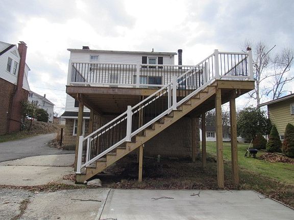 4th image of 609 Demuth St
