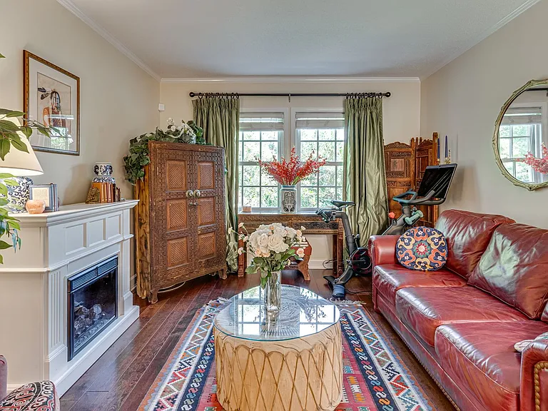 600 Bashford Ln #2333 — Photo 3