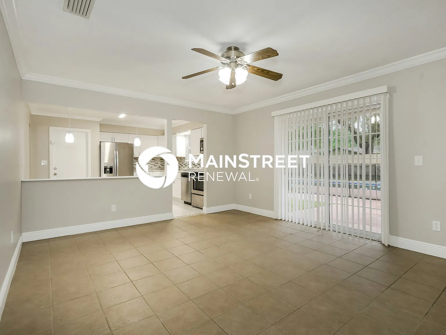 1227 Arbor Cir — Photo 4