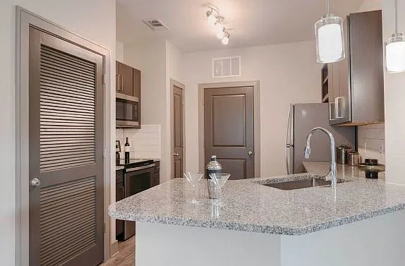 Cortland Luxe Shadow Creek — Photo 5