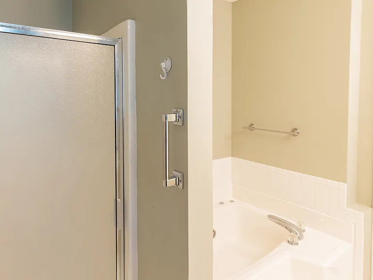 2547 Carriage Crk — Photo 18