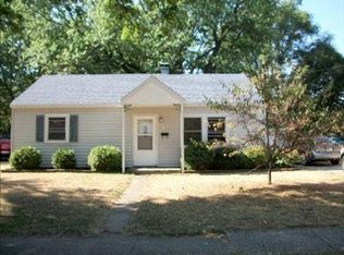 312 Elizabeth St, Sturgis, MI 49091