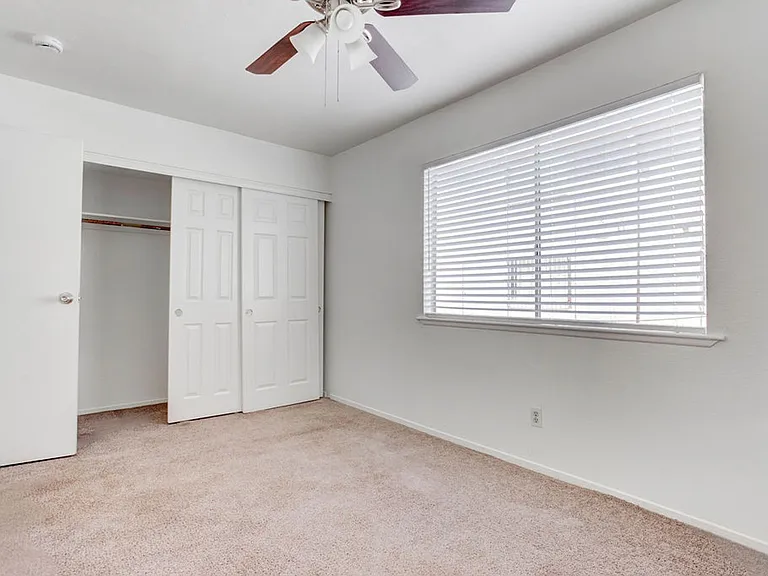 4269 Stewart Ave — Photo 18