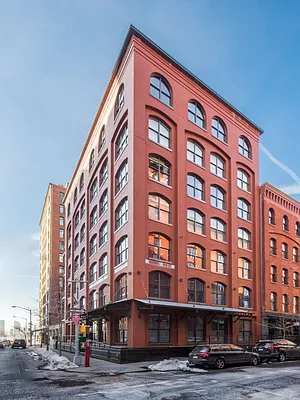 Sold by Sotheby's International Realty | media 10