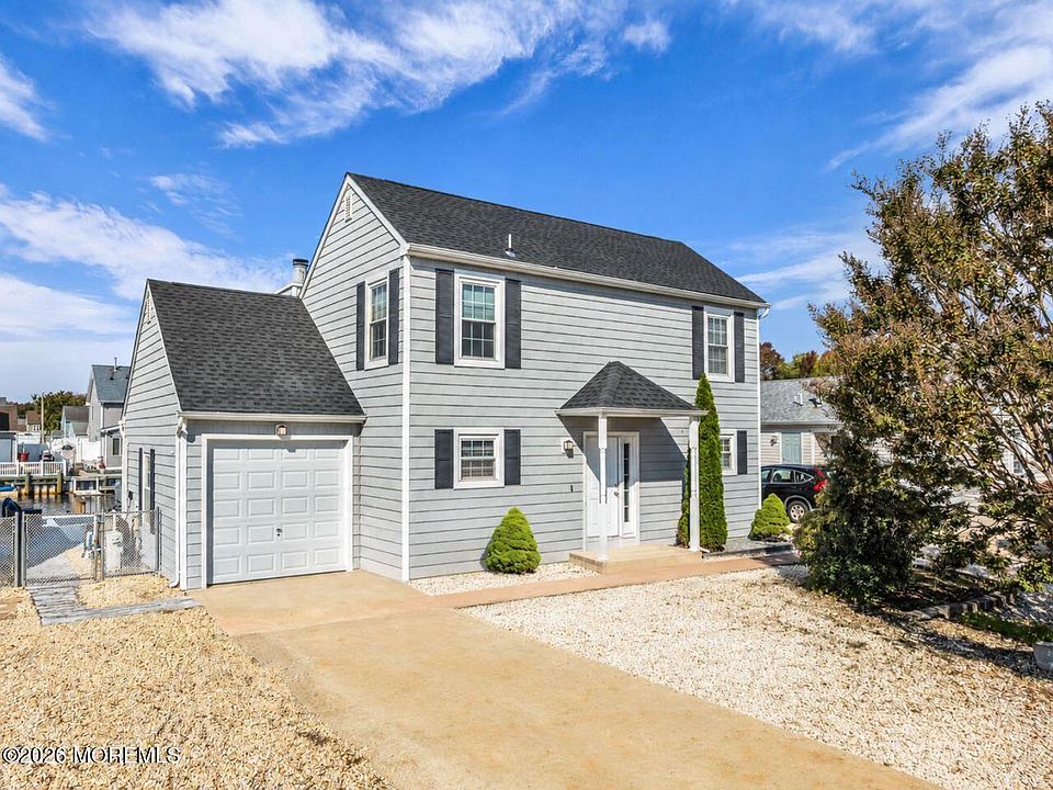 1st image of 62 Wind Jammer Court
