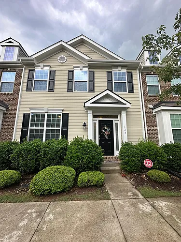 124 Spring Pine Ln Photo 1