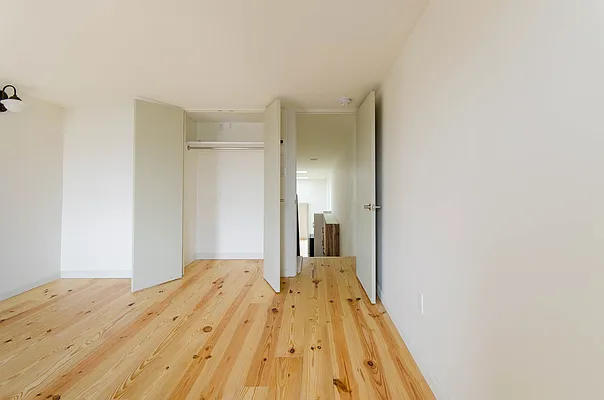 Rented by Nooklyn NYC LLC | media 22